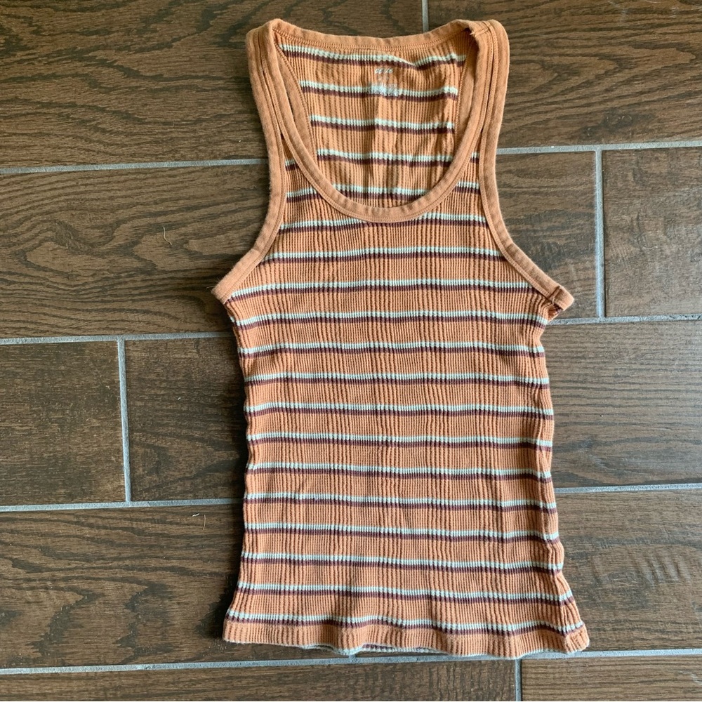Aerie fall tank